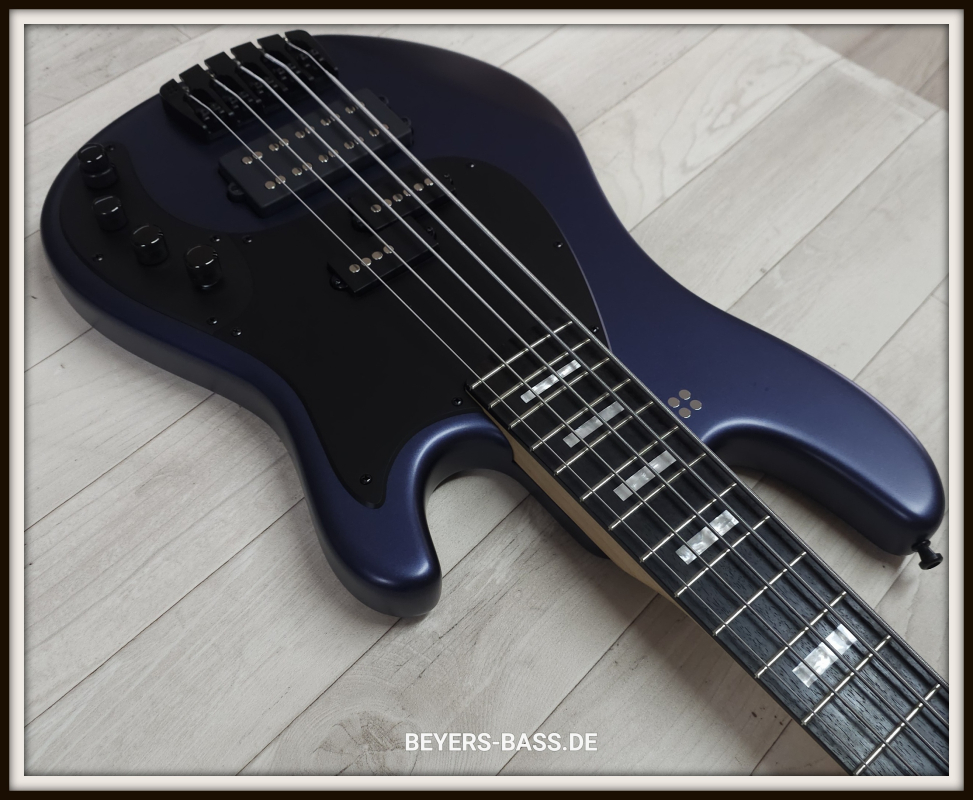 Sandberg California II VM5 Nighthawk Plus, Dark Grey Matte